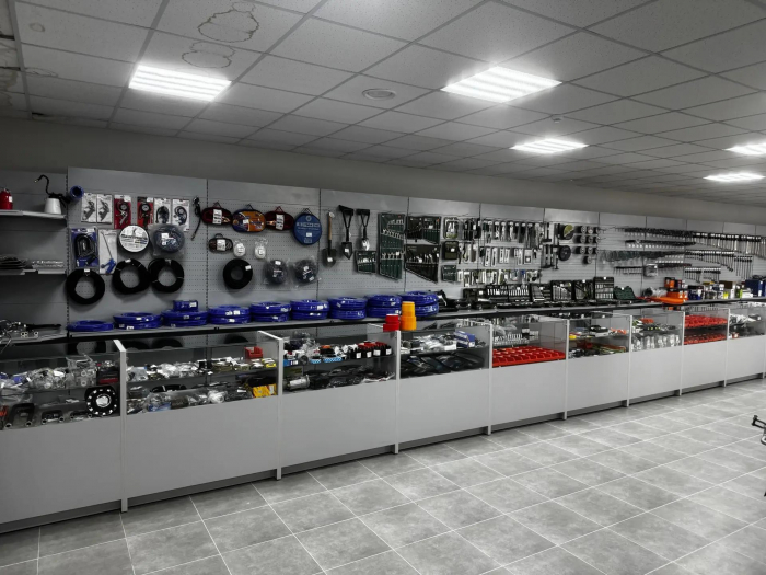 Автомагазины